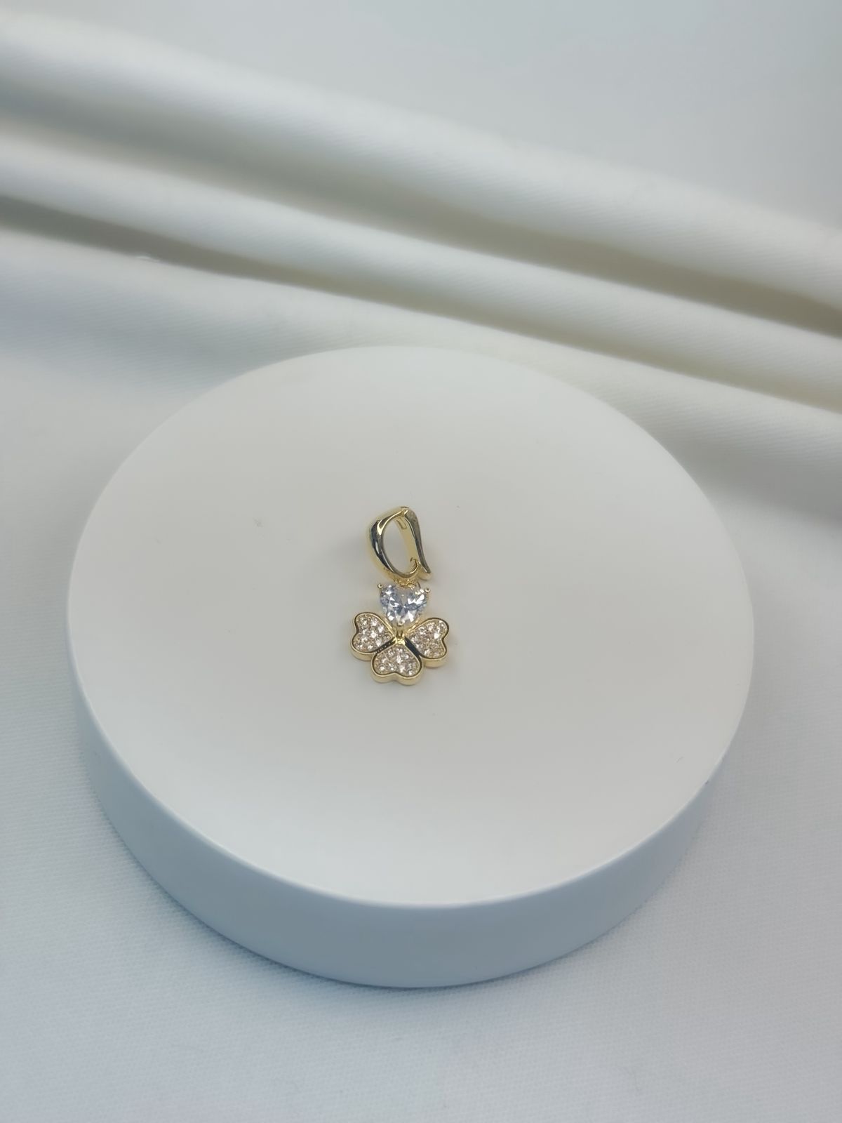 Charms 0802-3373