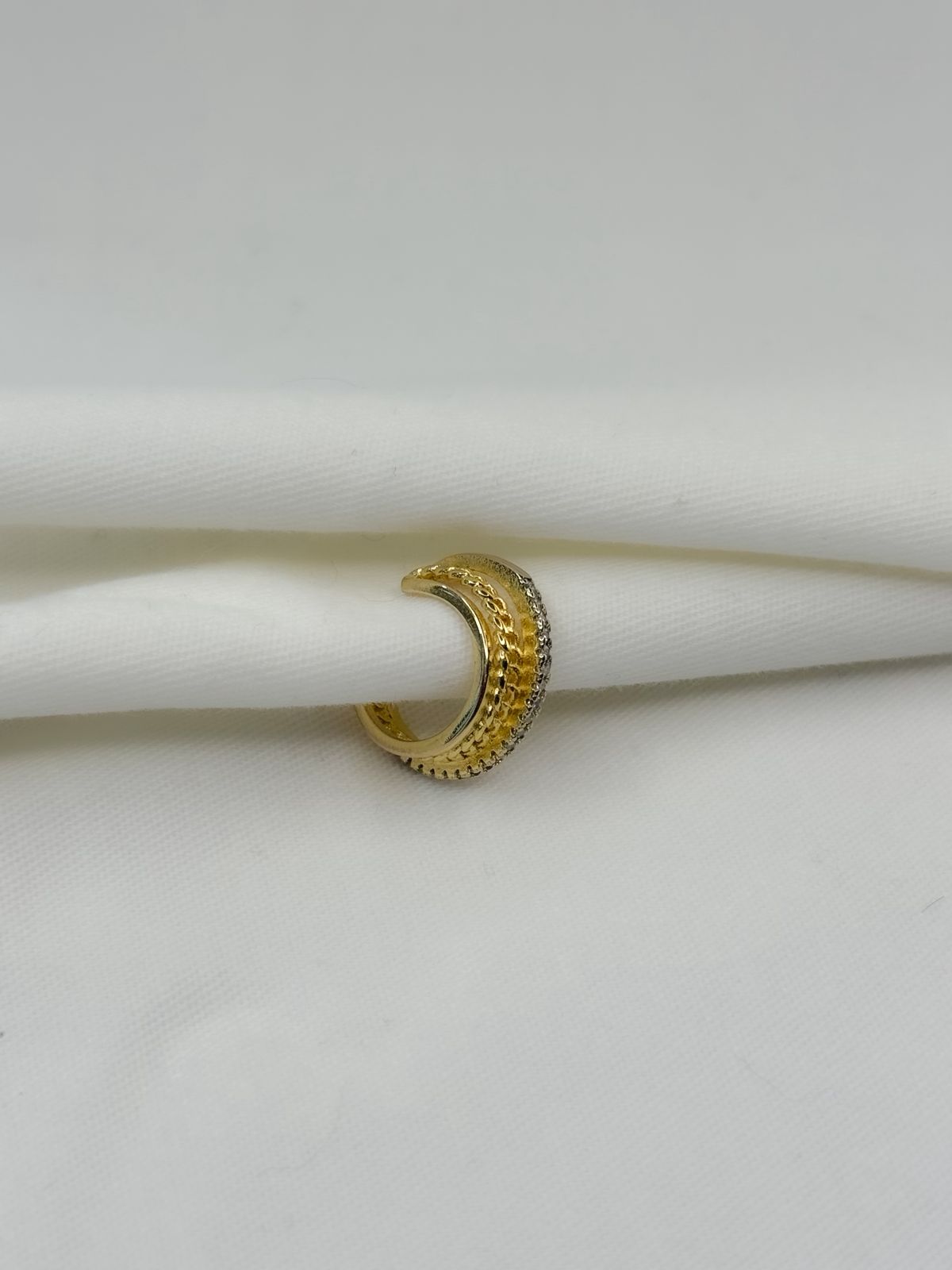 Piercing 24-035646